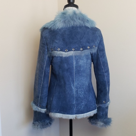 Blue Shearling - Picture 5 of 8